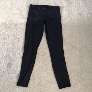 Simple black Lululemon leggings